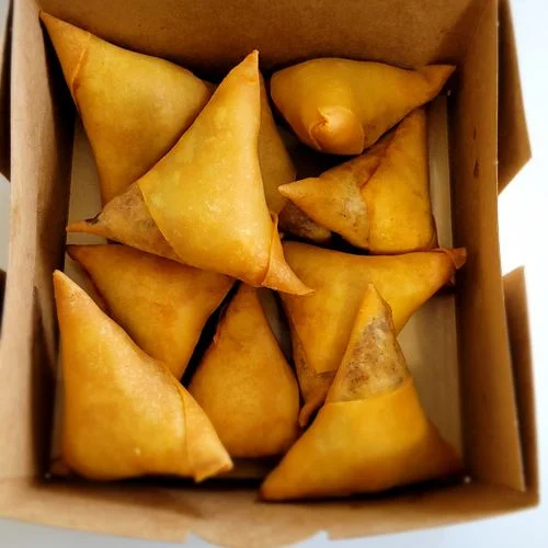 Vegetable samosas